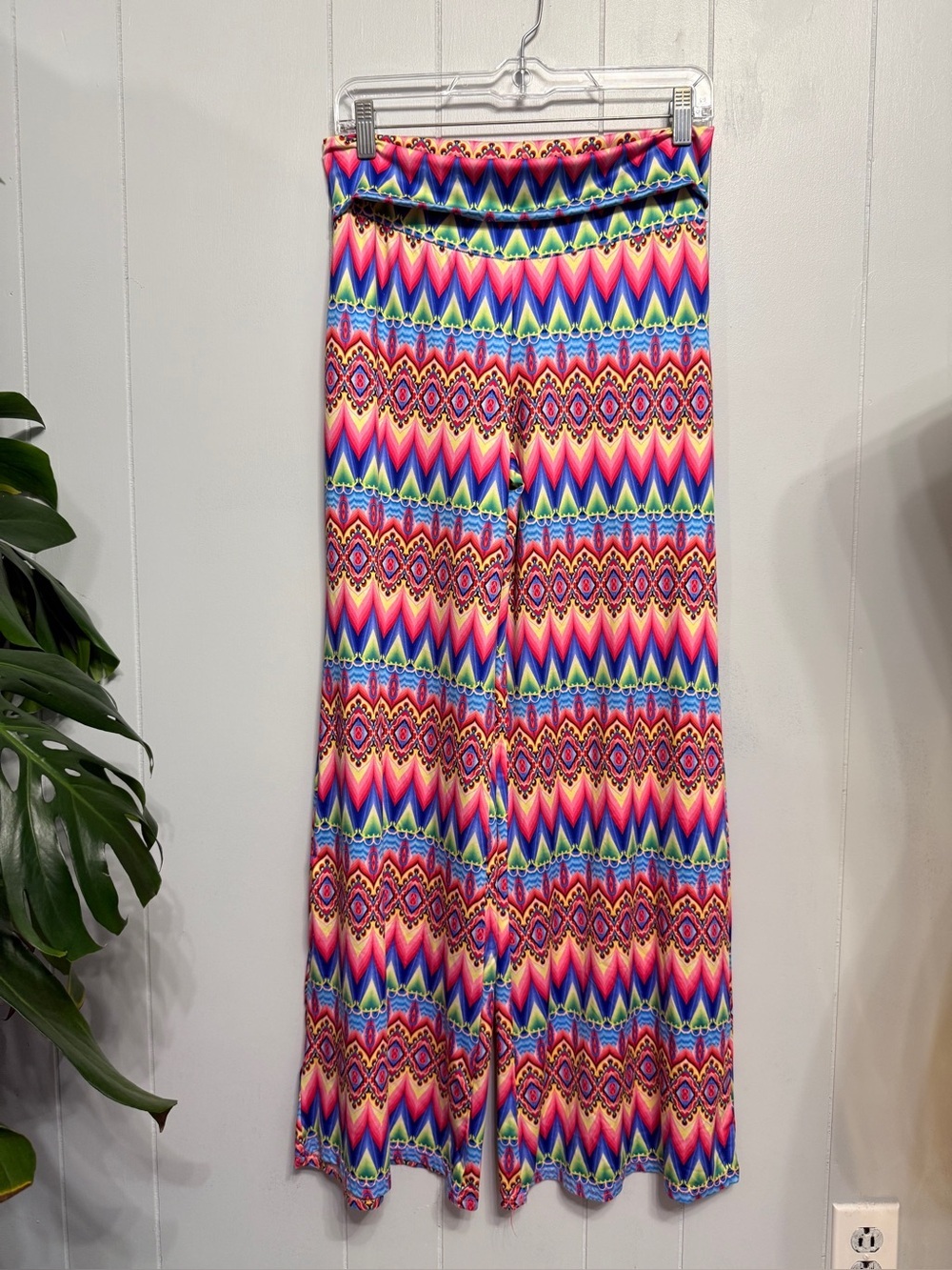 #6) Vibrant Multicolor Patterned Palazzo Pants